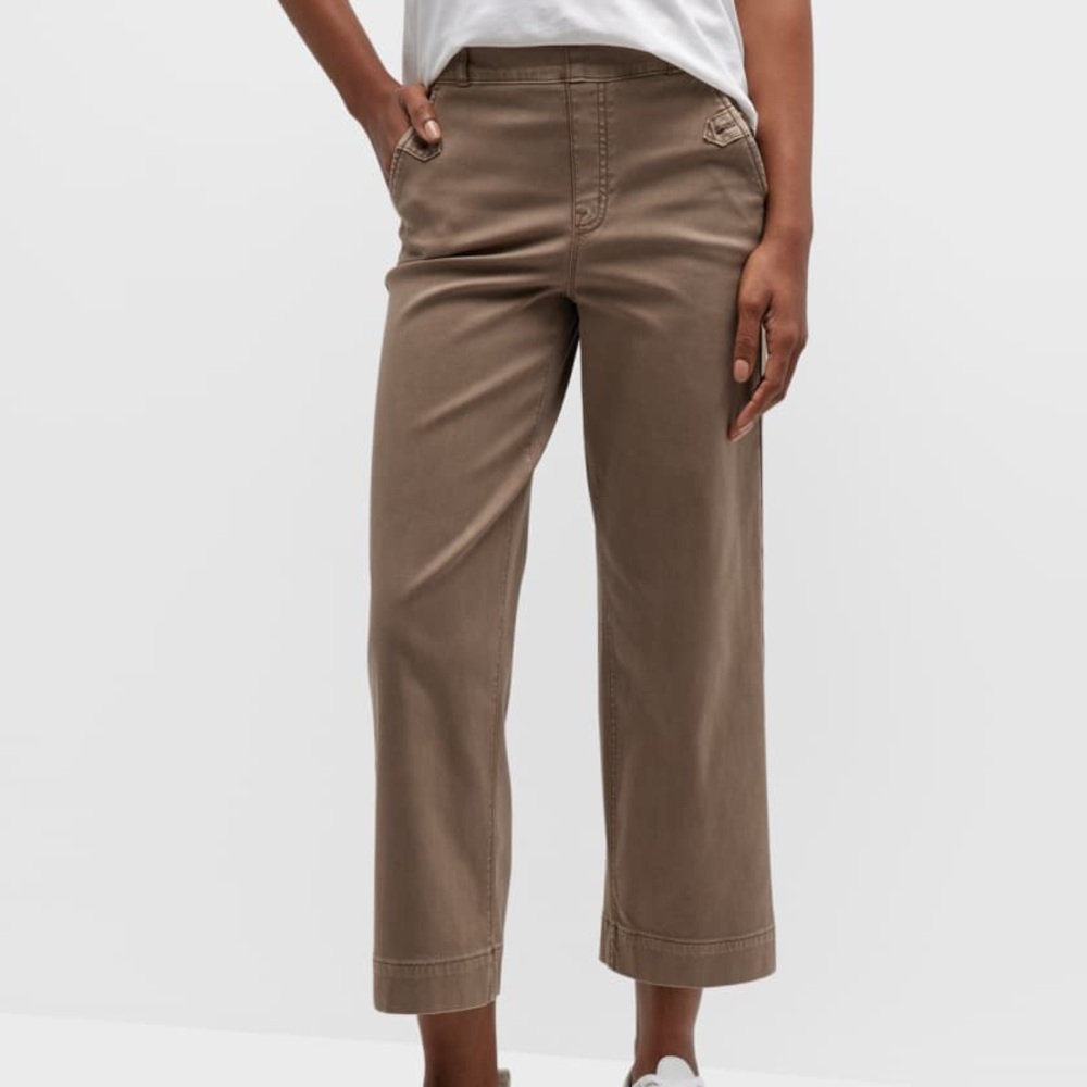 NWT SPANX Tan Wide Leg Pants with Cropped Length